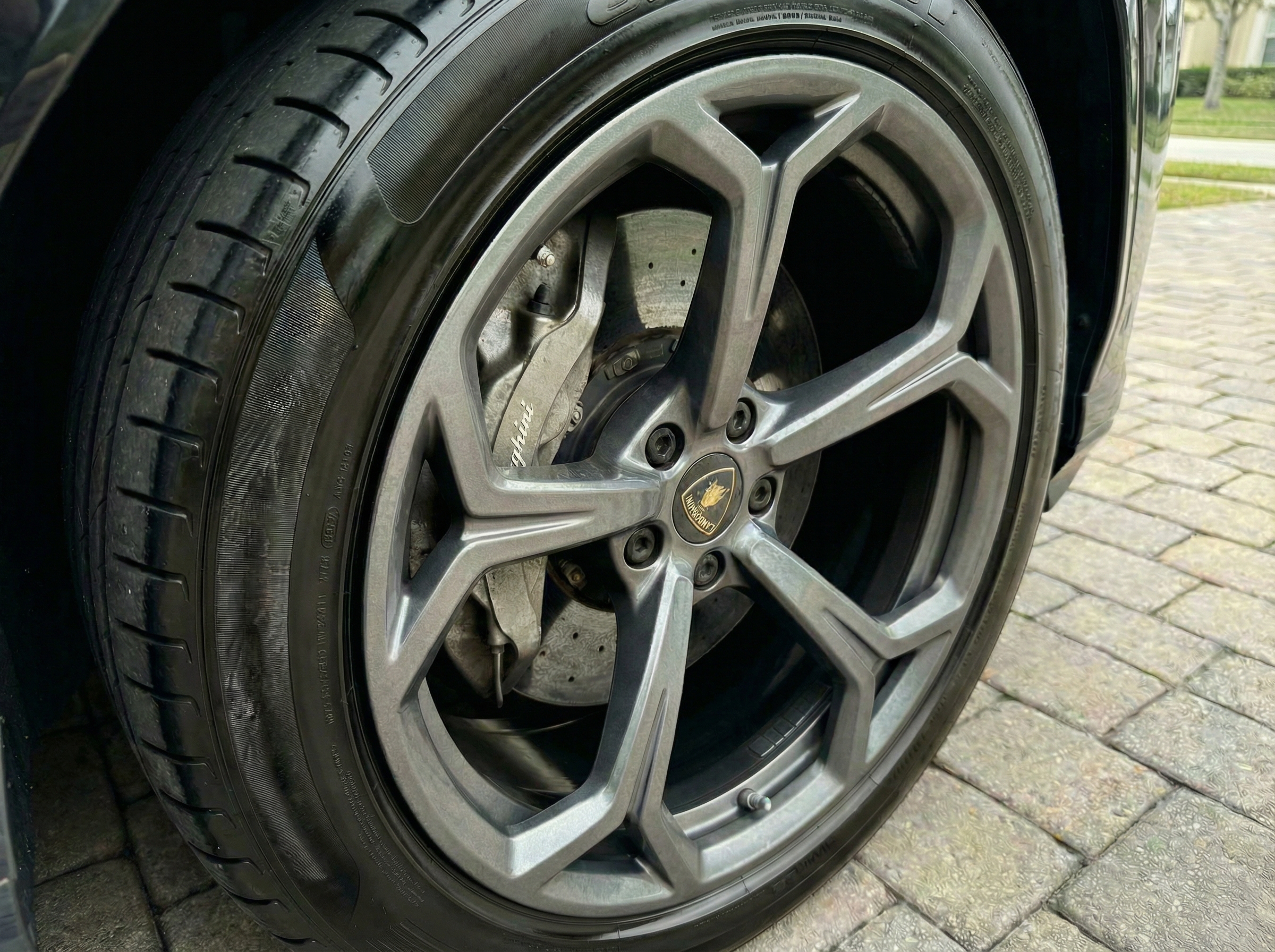 After Detailing - Clean Wheel